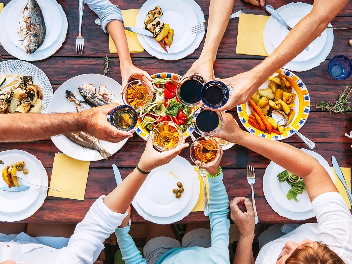 Avoid the pitfalls during your summer workplace party workplace party